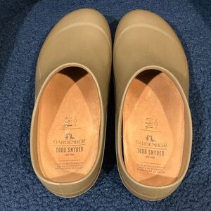 Todd Snyder Gardenheir Khaki Slip-Ons
